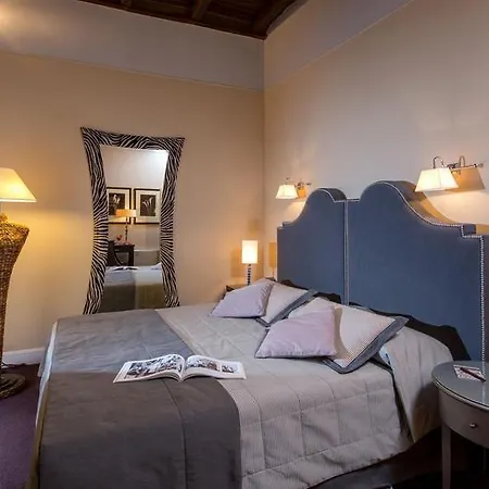 At The Spanish Steps View Hotel Rzym