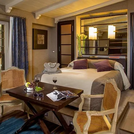 Hotel At The Spanish Steps View Rzym