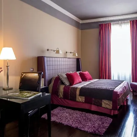 Hotel At The Spanish Steps View 2*