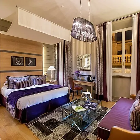 At The Spanish Steps View Rzym