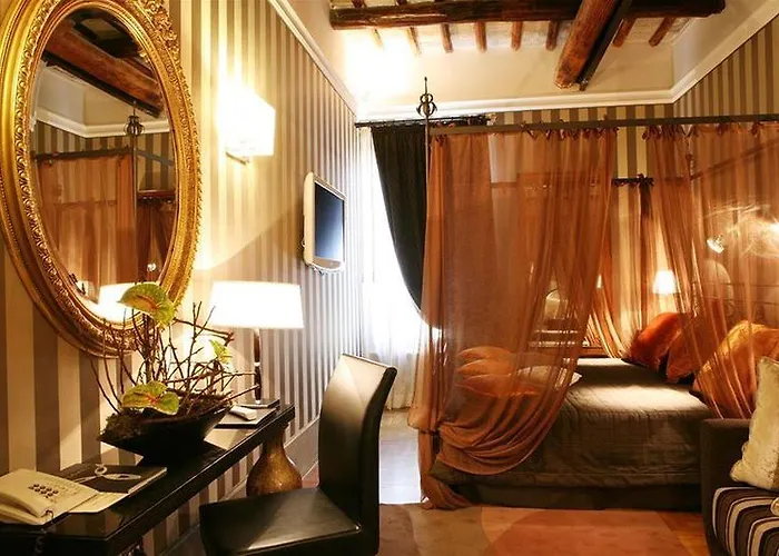 At The Spanish Steps View 2* Róma