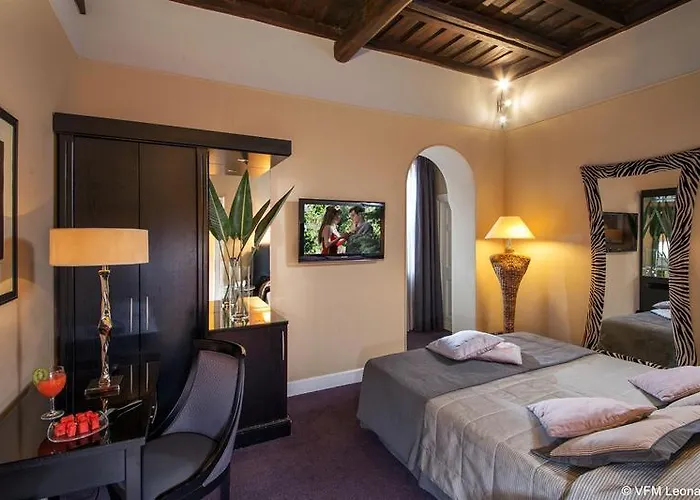 At The Spanish Steps View 2*