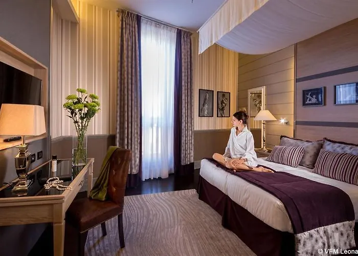 Szálloda At The Spanish Steps View 2*